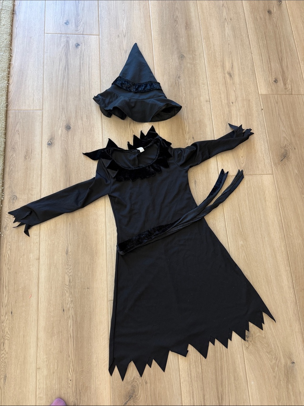 Girls Medium Witch 🧙 Costume
